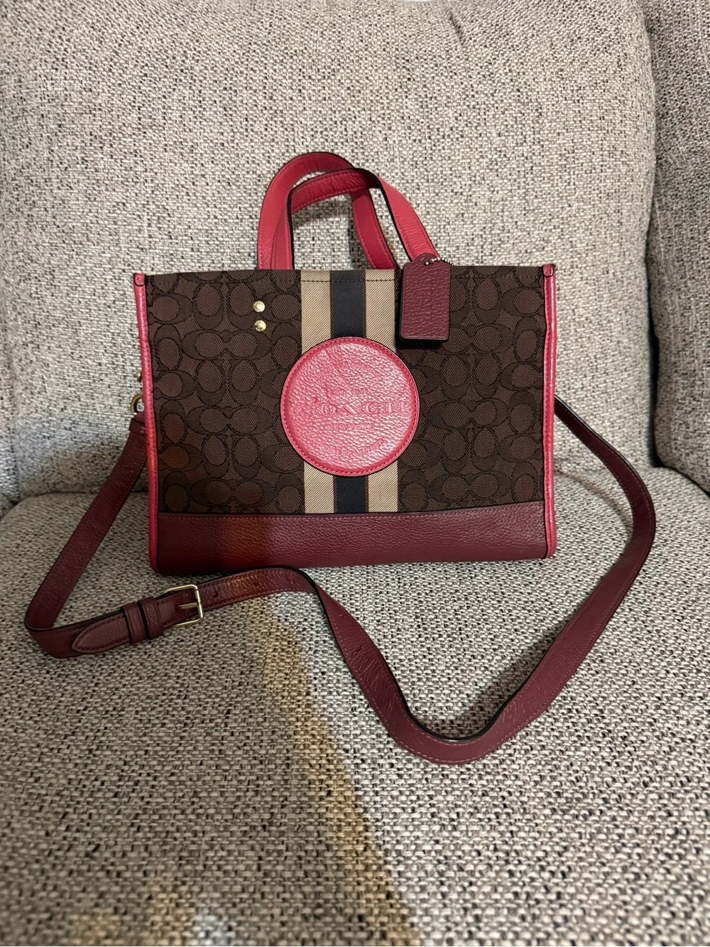 Coach tote brown